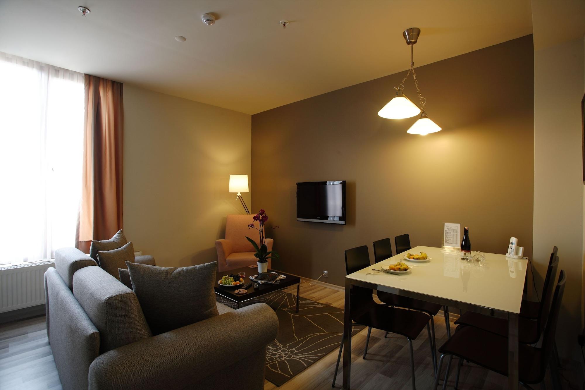 Home Stay Home Sisli Istanbul Bagian luar foto